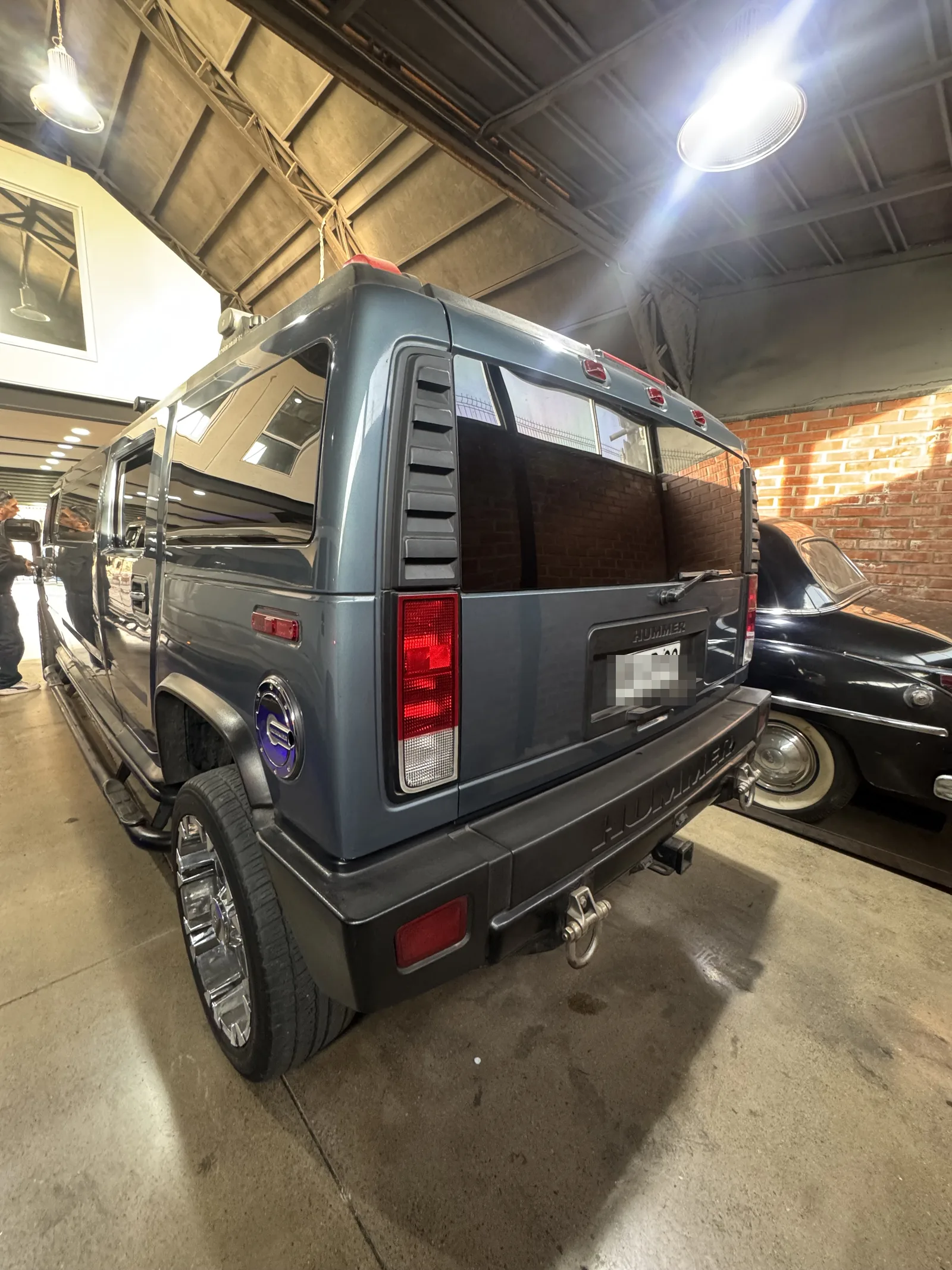 Hummer limusina azul gris para 8 personas — arriendo en Santiago